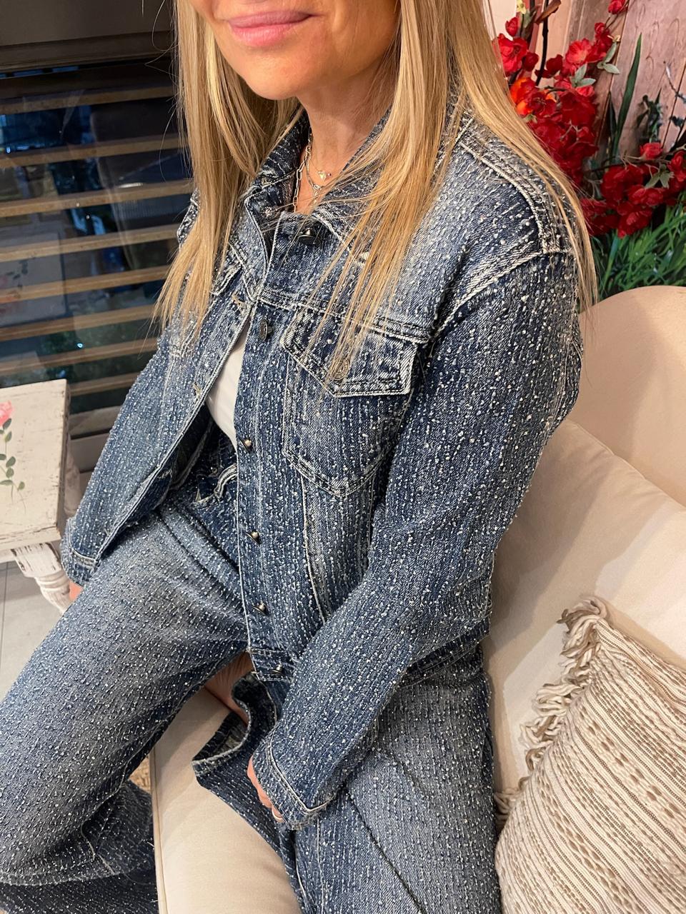 Conjunto de jean italiano con detalles brillantes